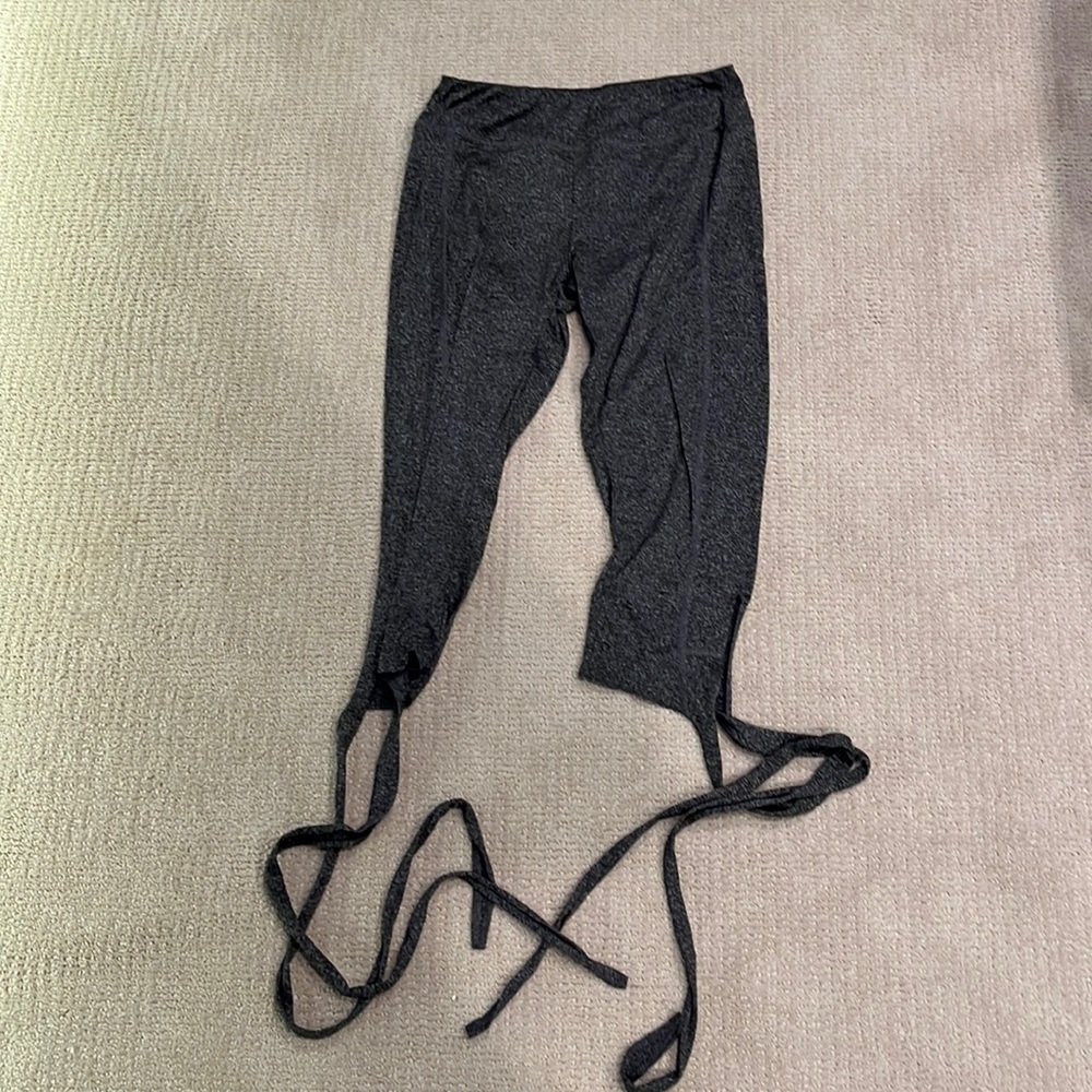 Gray tie leggings